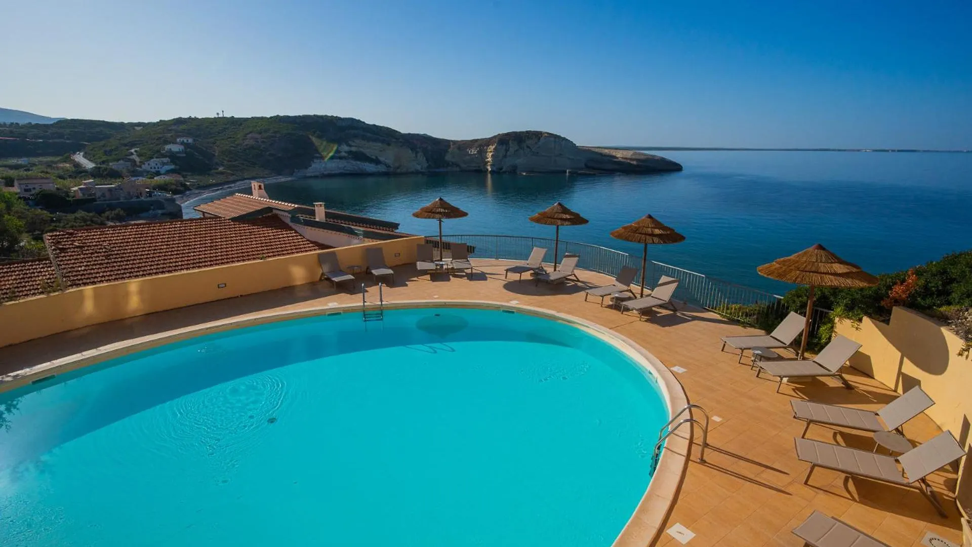 Felix Hotels - Hotel La Baja Santa Caterina Di Pittinuri  Santa Caterina Di Pittinuri (Sardinia)
