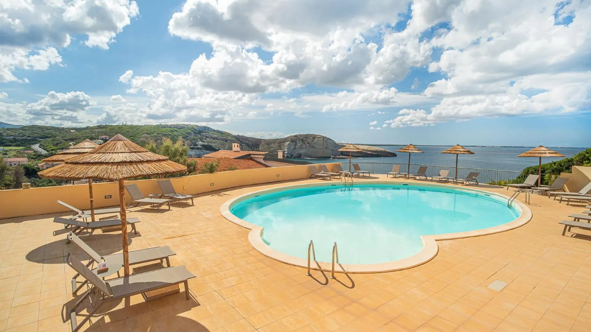 Felix Hotels - Hotel La Baja Santa Caterina Di Pittinuri  Santa Caterina Di Pittinuri (Sardinia)